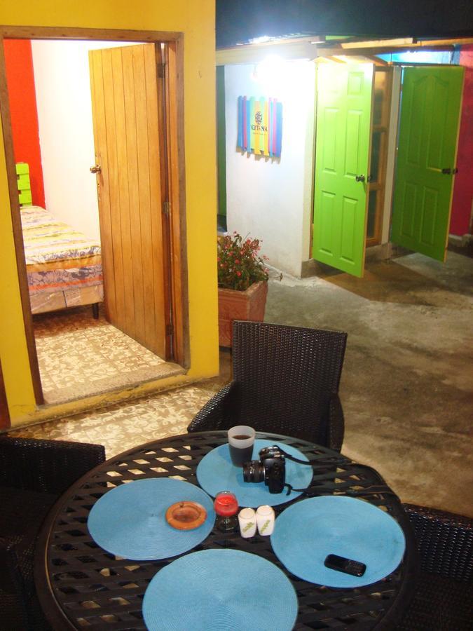 Casa Gitana Hostel & Traveler'S Home Antigua Exterior photo